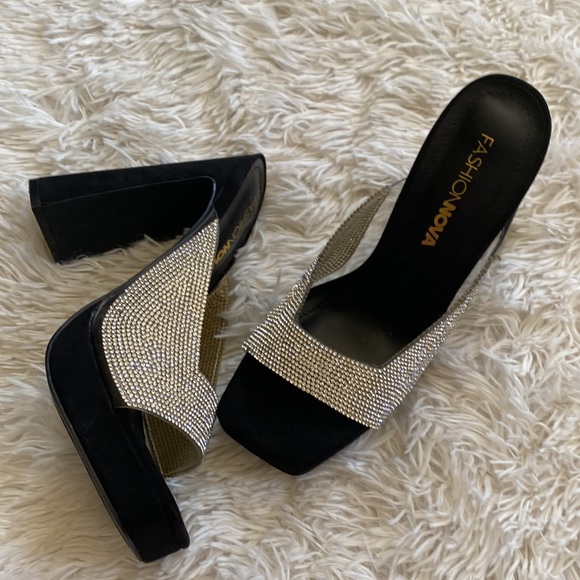 Womens  heeled slides sandals, Size  7 - Picture 13 of 13